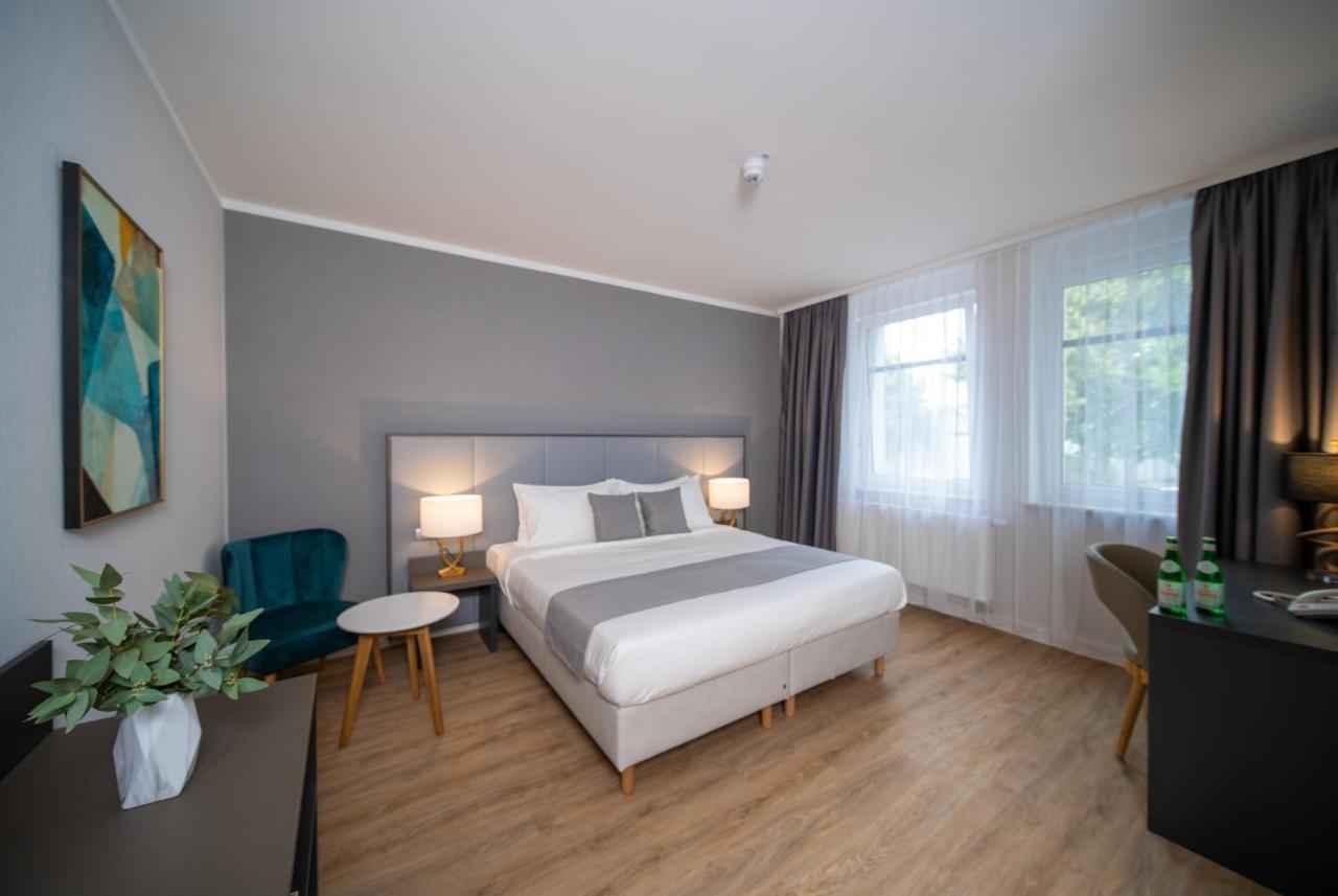 Emily Hotel Leipzig Neue Messe Exteriör bild
