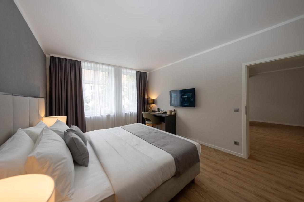 Emily Hotel Leipzig Neue Messe Exteriör bild