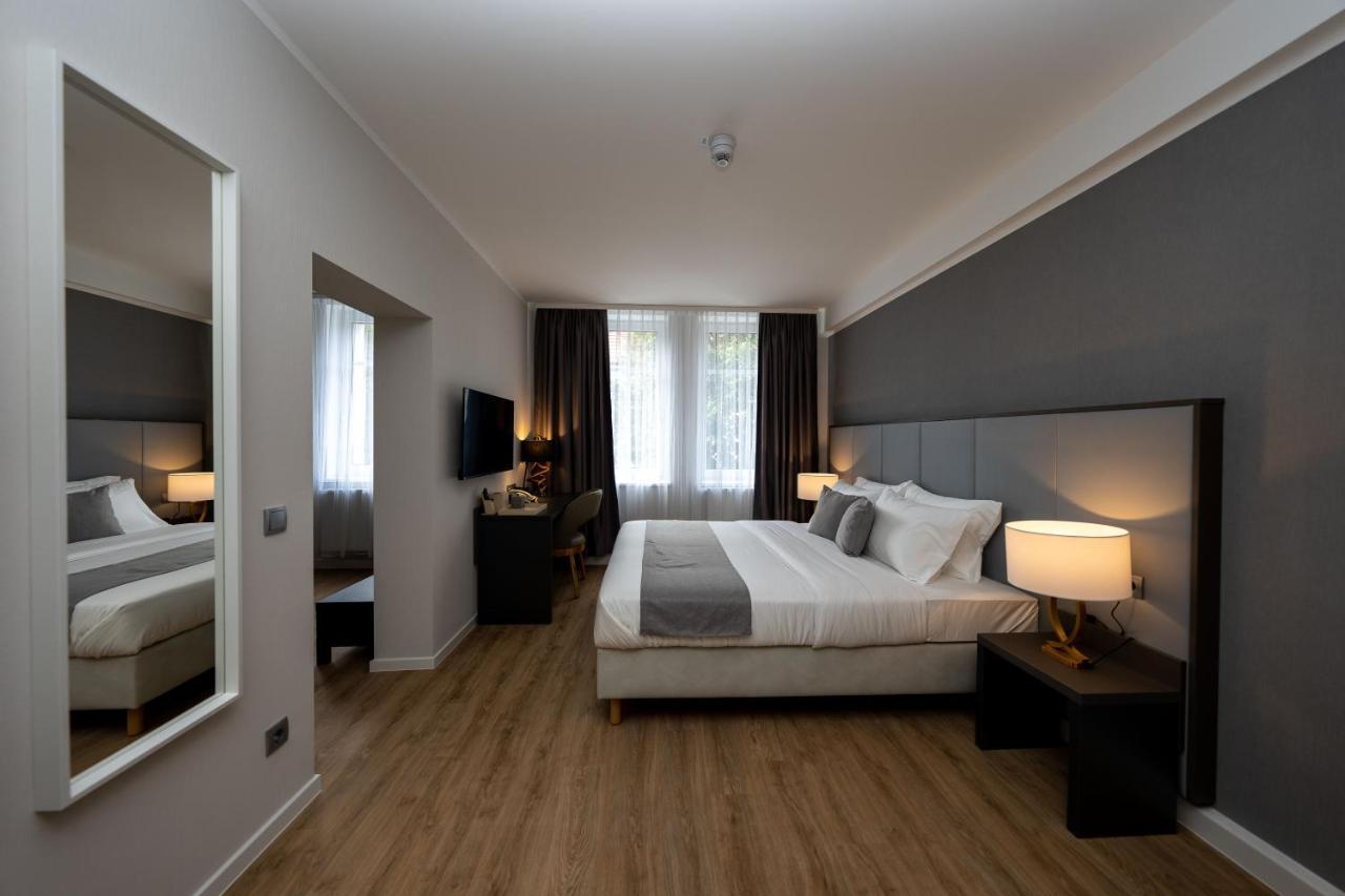 Emily Hotel Leipzig Neue Messe Exteriör bild